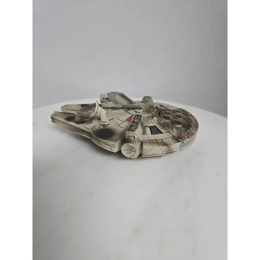 Star Wars Millennium Falcon Battle Damage Hasbro 2002 LFL Micro Machines 7 inch